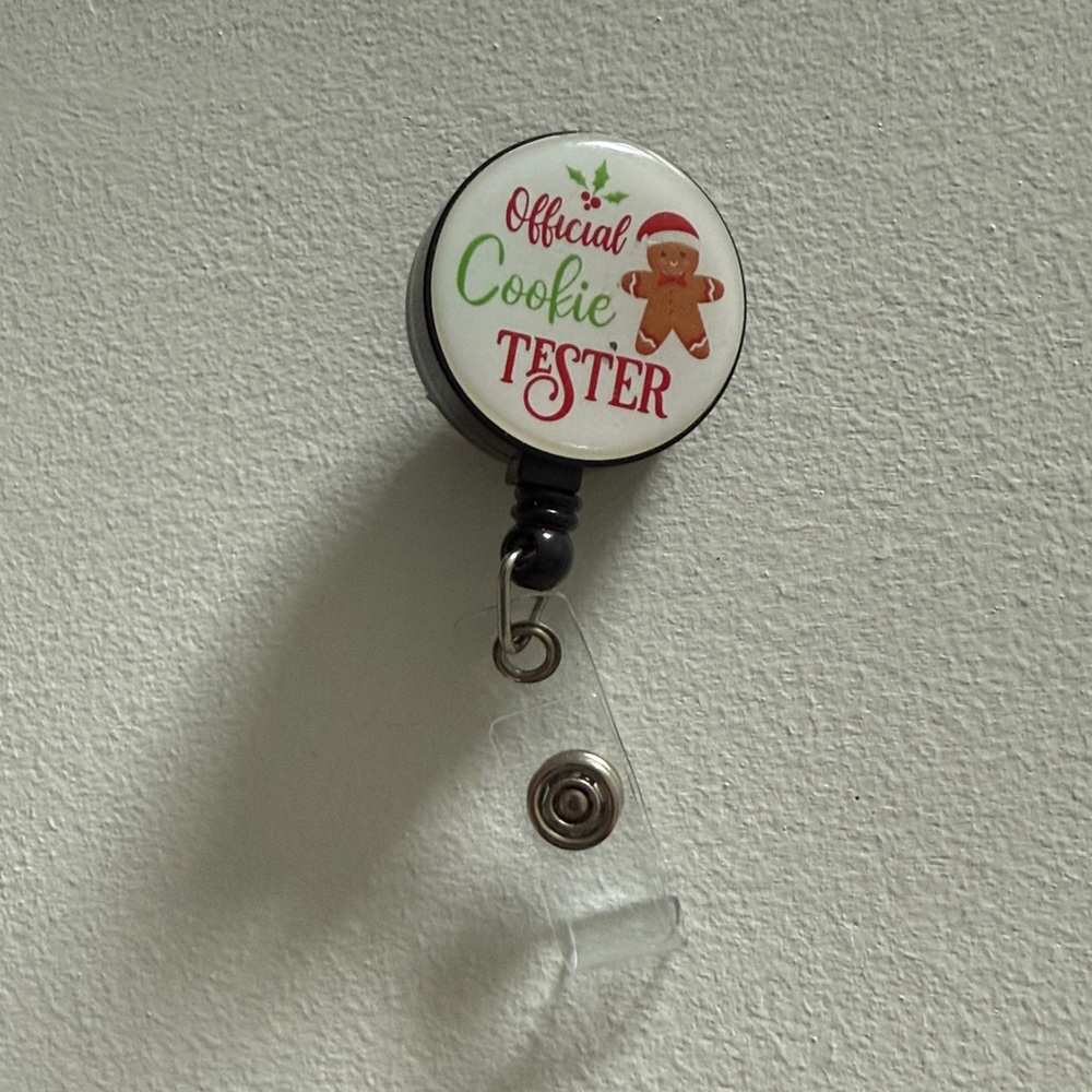 Official Cookie Tester Badge Reel - Picture 1 of 3